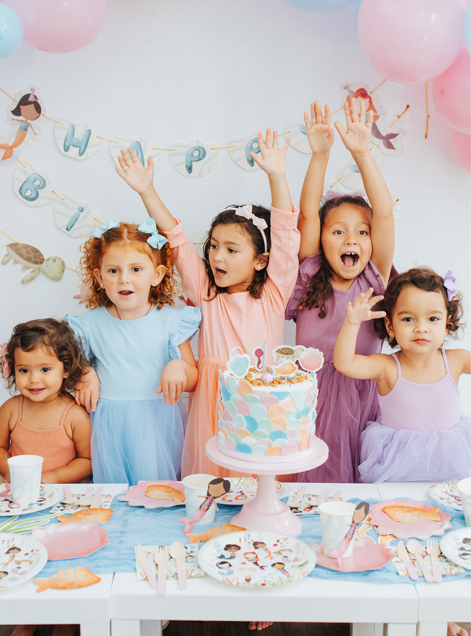 Cute mermaid birthday party for girls 